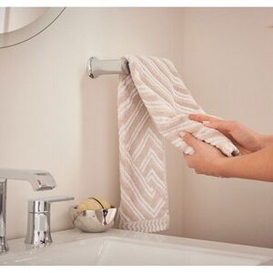 Moen BH3886CH Genta 6.88" Bathroom Hand Towel Ring / Bar,‎ Chrome